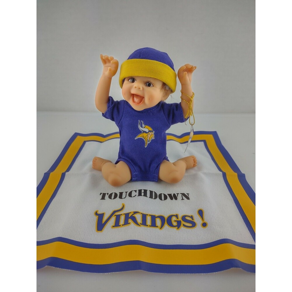 Minnesota Vikings  The Ashton-Drake Galleries Touchdown  Vikings!! NFL Football